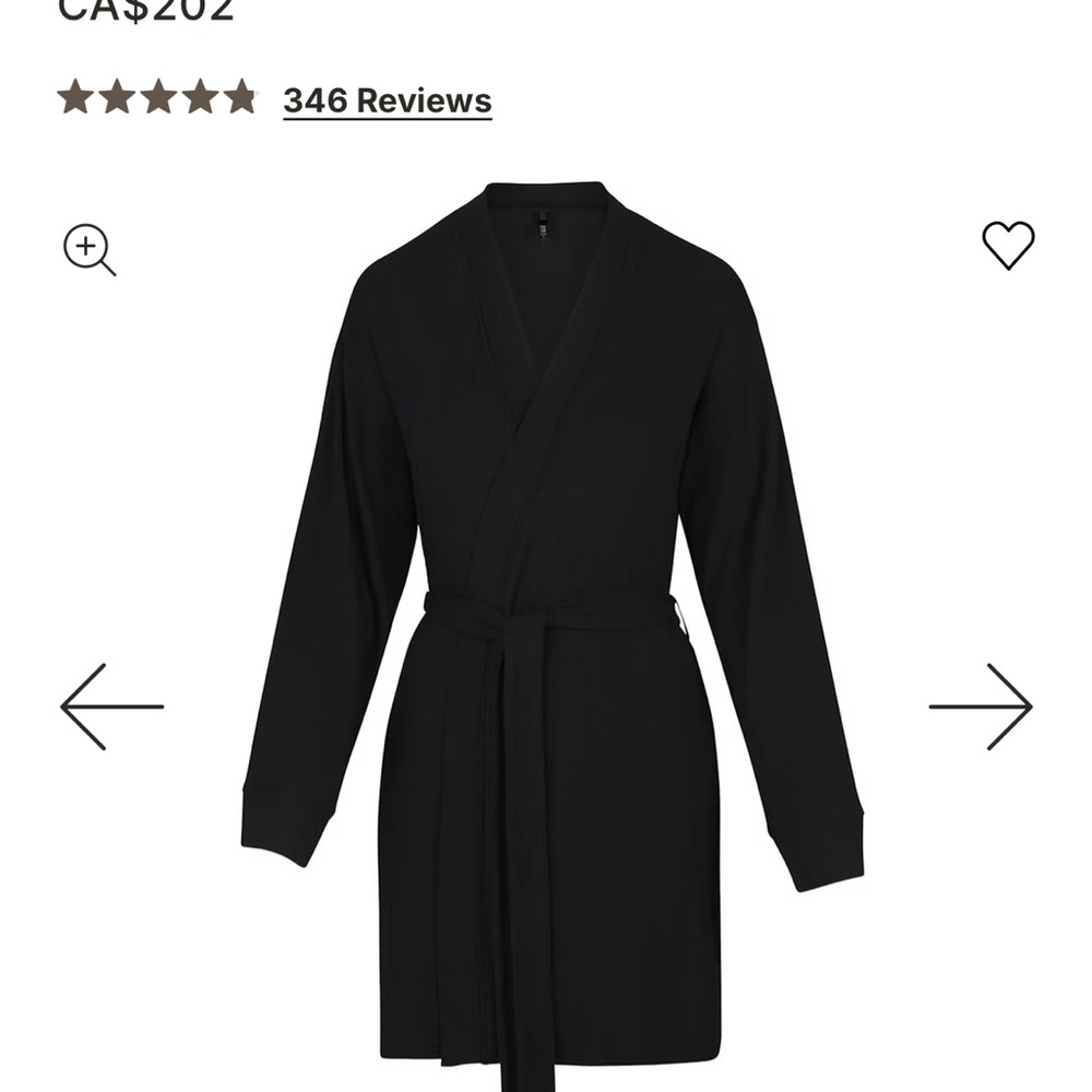 SKIMS soft lounge robe onyx